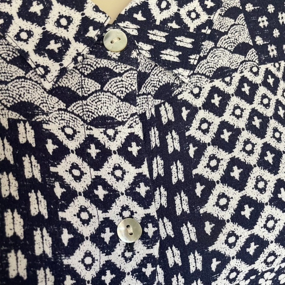Habitat Patchwork Blouse Size L Blue White Button Front Relaxed Artsy - Picture 10 of 10